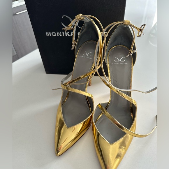 MONIKA CHIANG CAROLLA MIRRORED GOLD LEATHER PUMPS - Picture 4 of 7